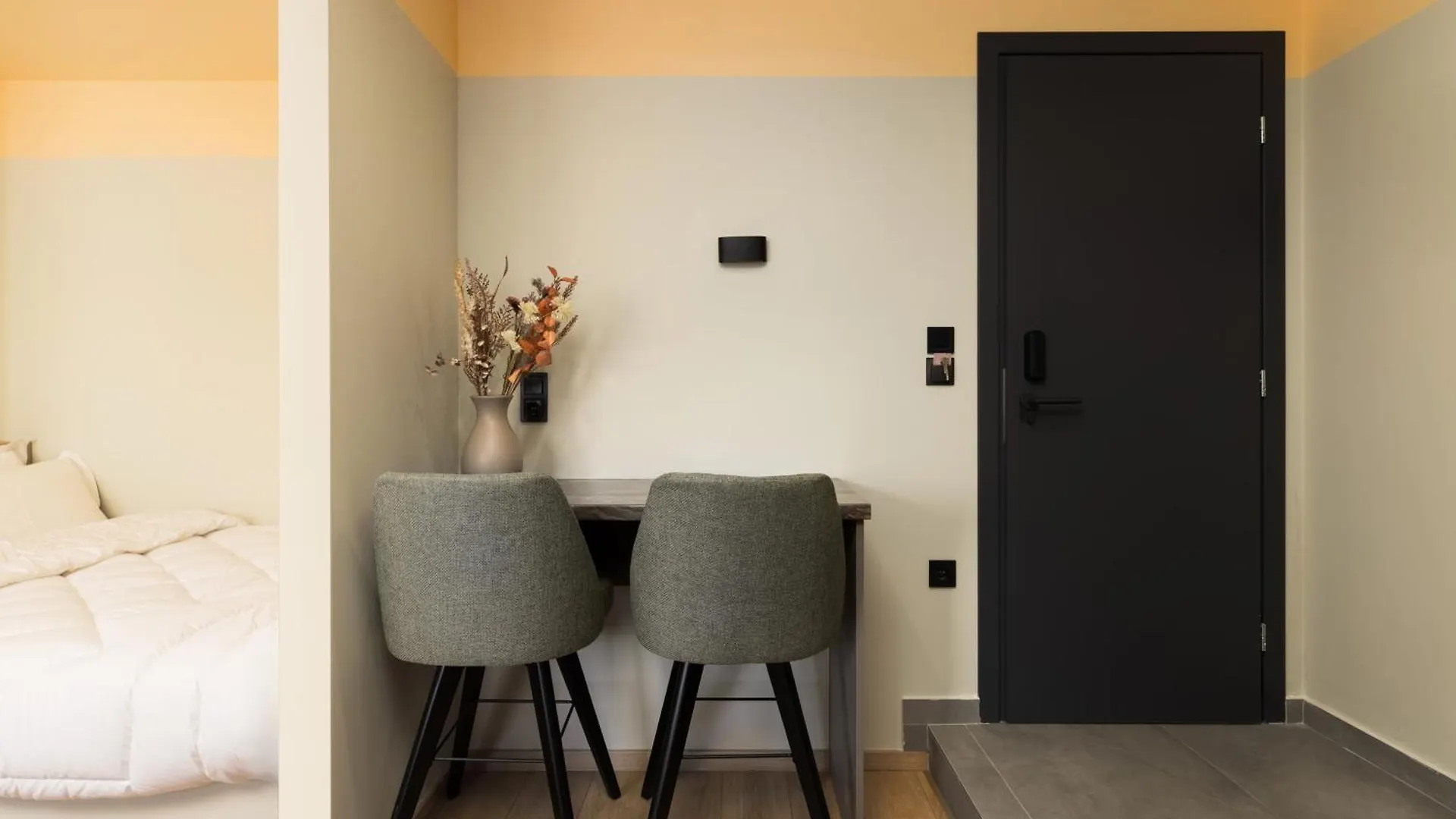 Ermou Boutique Suites By Nest テッサロニキ ギリシャ