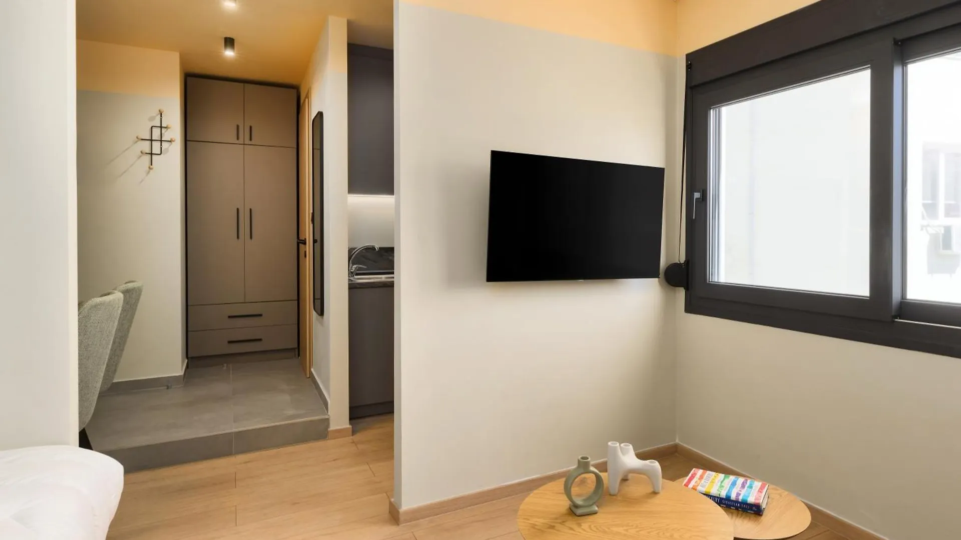 Ermou Boutique Suites By Nest Thessaloniki 0*,